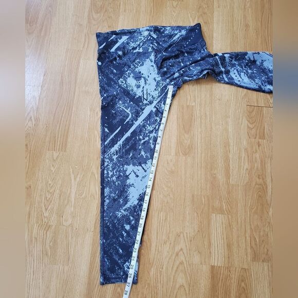 Reebok Combat Jacquard Lux Bold Compression Athletic Pants sz XL - Picture 12 of 16